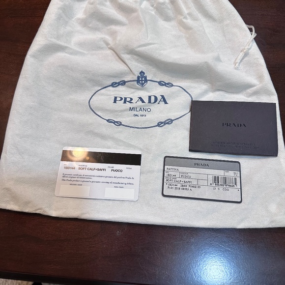 Prada Pattina Soft Calkskin and Saffiano leather, Mini Bag, Color Red - Picture 10 of 11